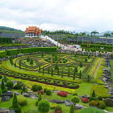 Collection O Ja Siam City Pattaya Exterior photo