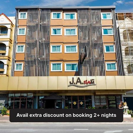 Collection O Ja Siam City Pattaya Exterior photo